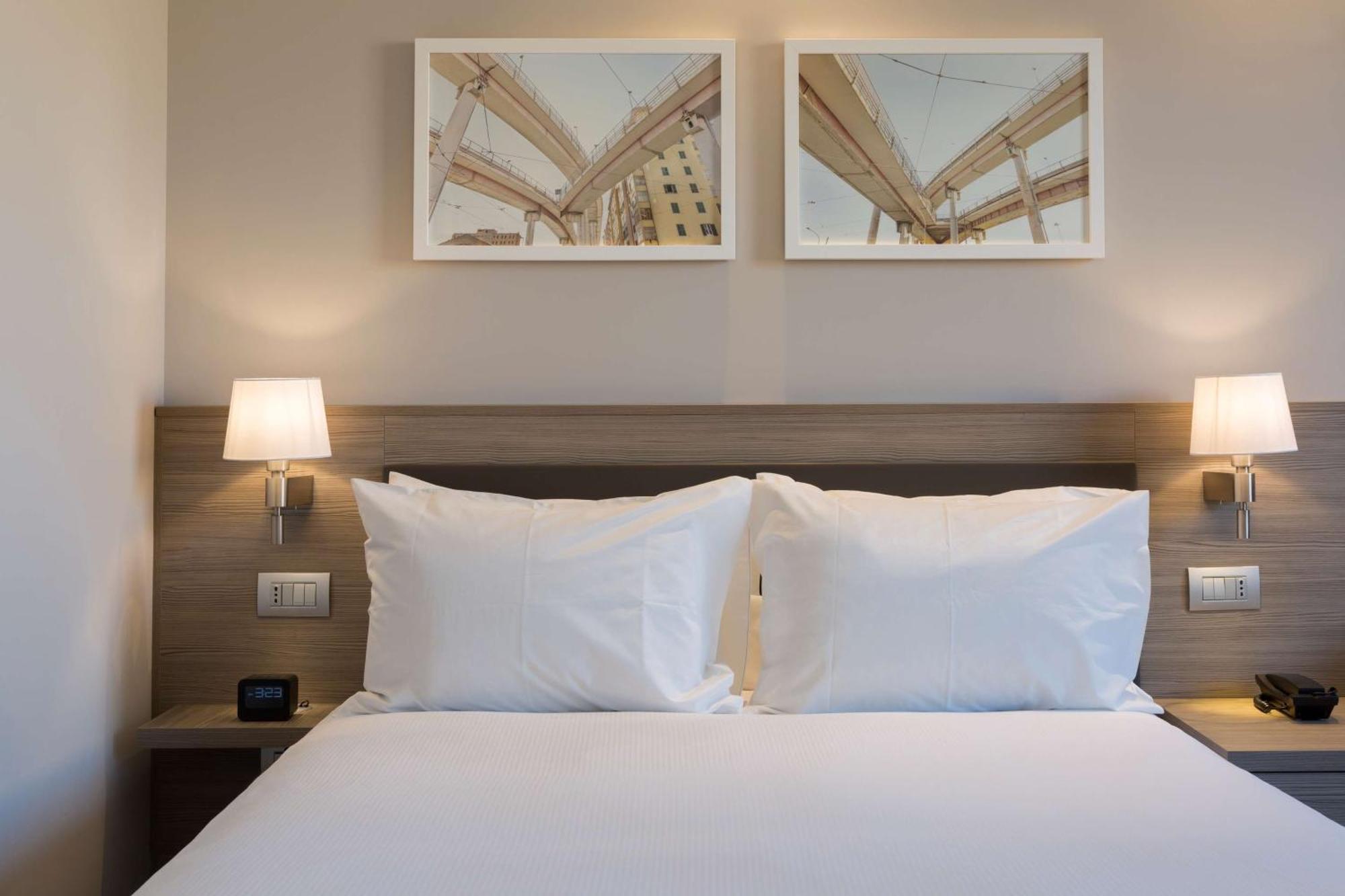 Hampton By Hilton Rome East Hotel Exterior photo